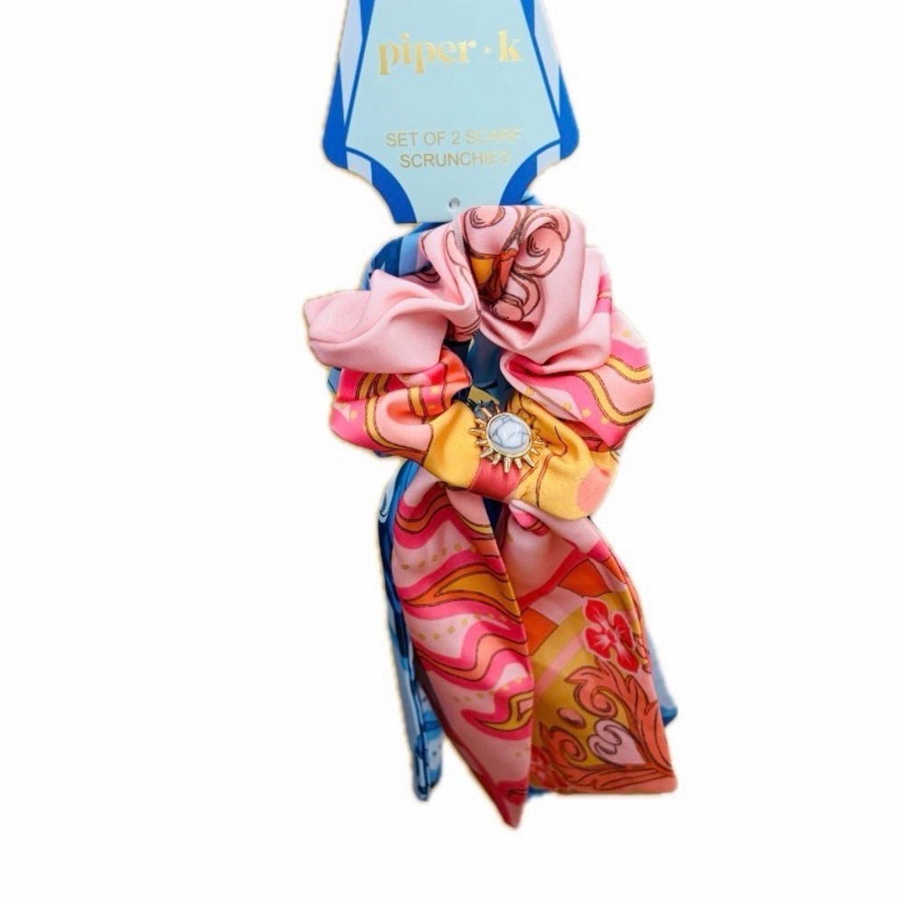 NWT ⚜️🩷🩵⚜️ PIPER K Gorgeous Hair Scarf Scrunchies Set of 2